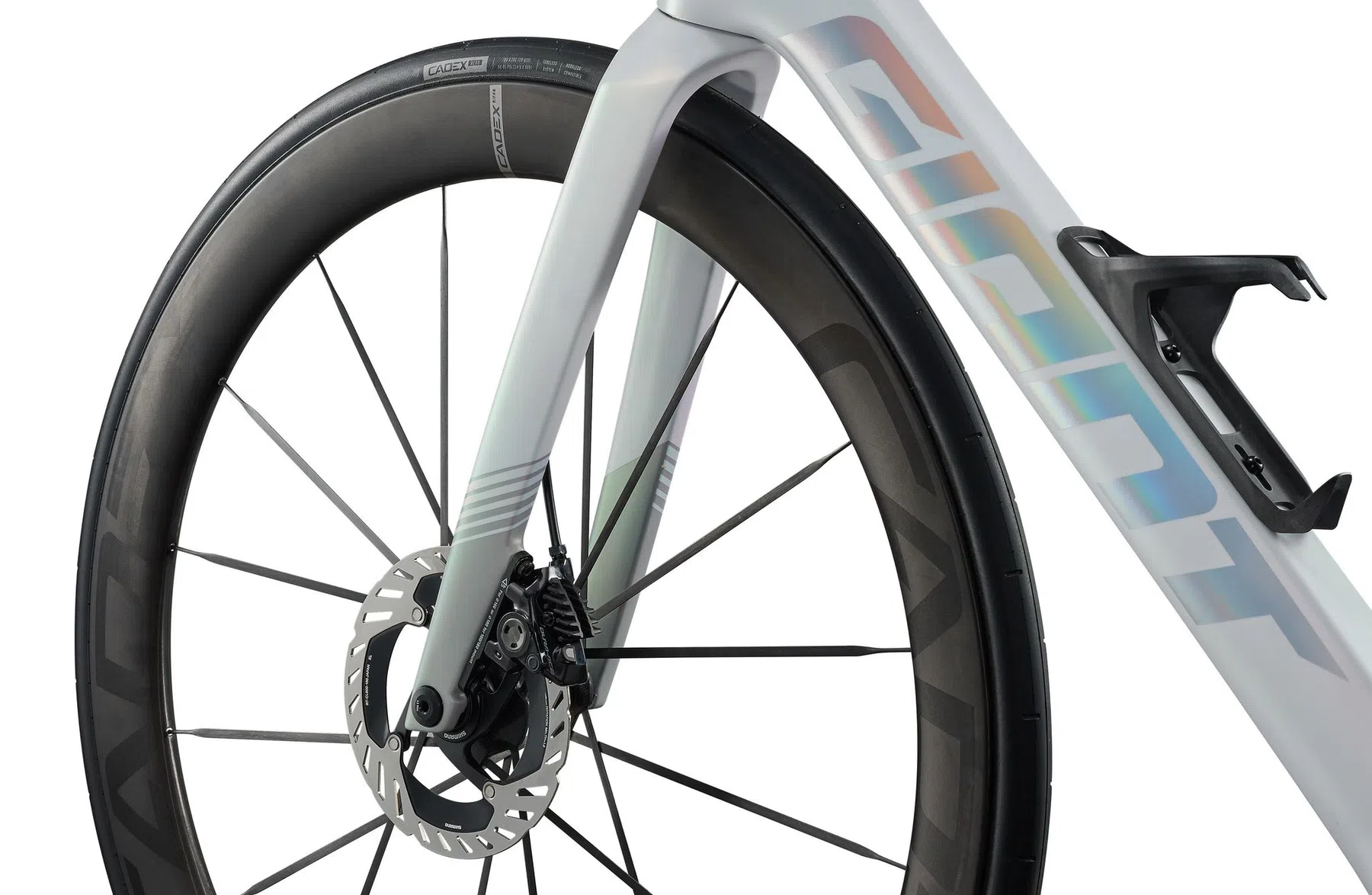 Met Dynamic Balanced Lacing-technologie voor maximale efficiëntie, controle en aerodynamica. *Op geselecteerde modellen.